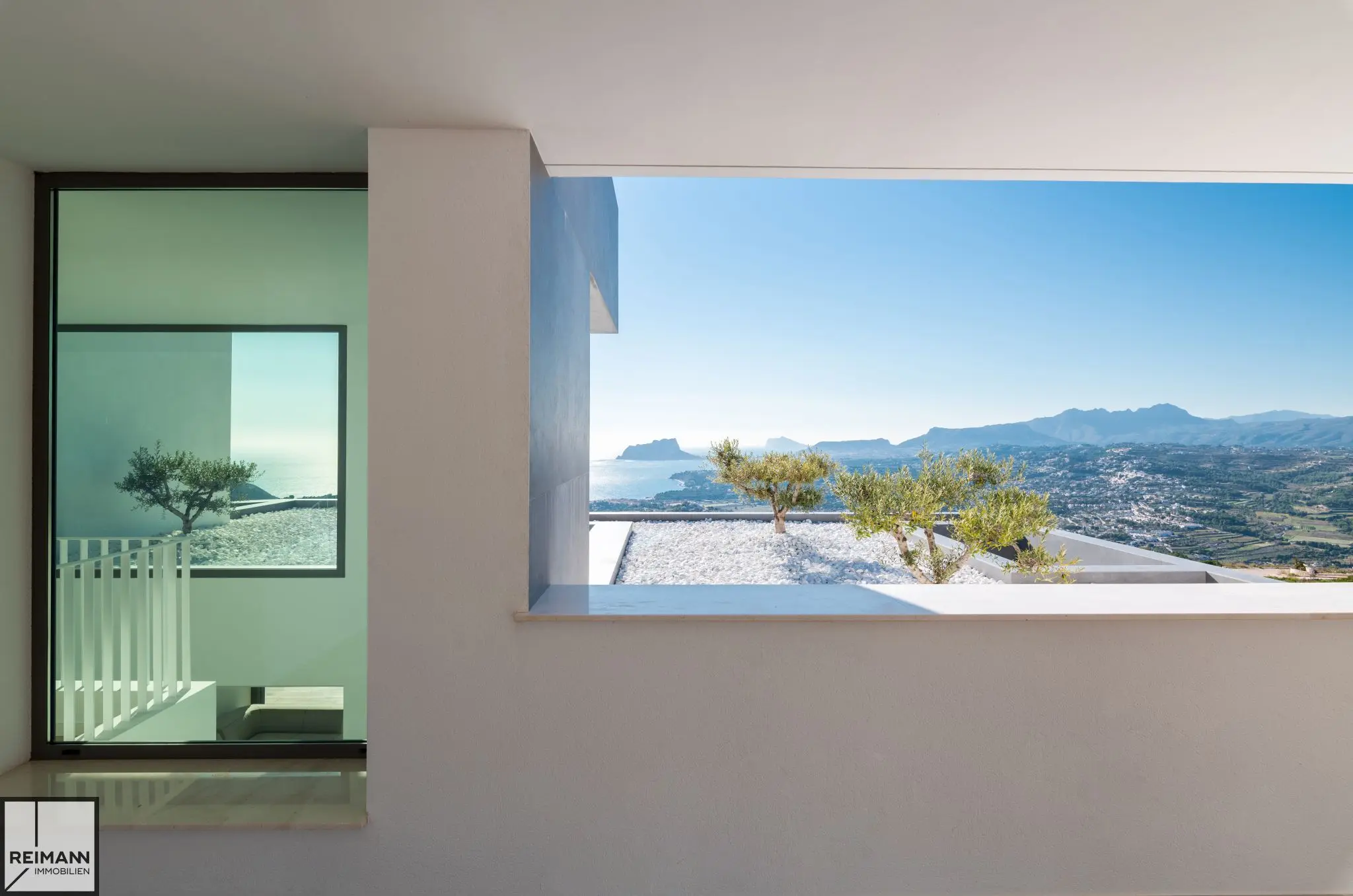 Luxus-Villa mit spektakulärem Mittelmeerblick in der Provinz Alicante (Spanien)