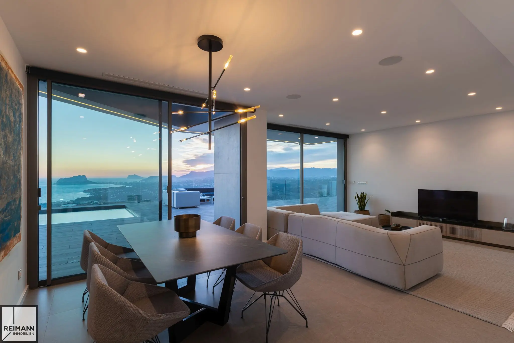 Luxus-Villa mit spektakulärem Mittelmeerblick in der Provinz Alicante (Spanien)