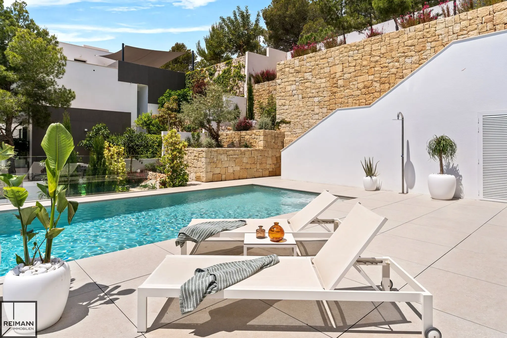 Neubau-Villa mit 4 Schlafzimmern in Altea an der Costa Blanca (Spanien)