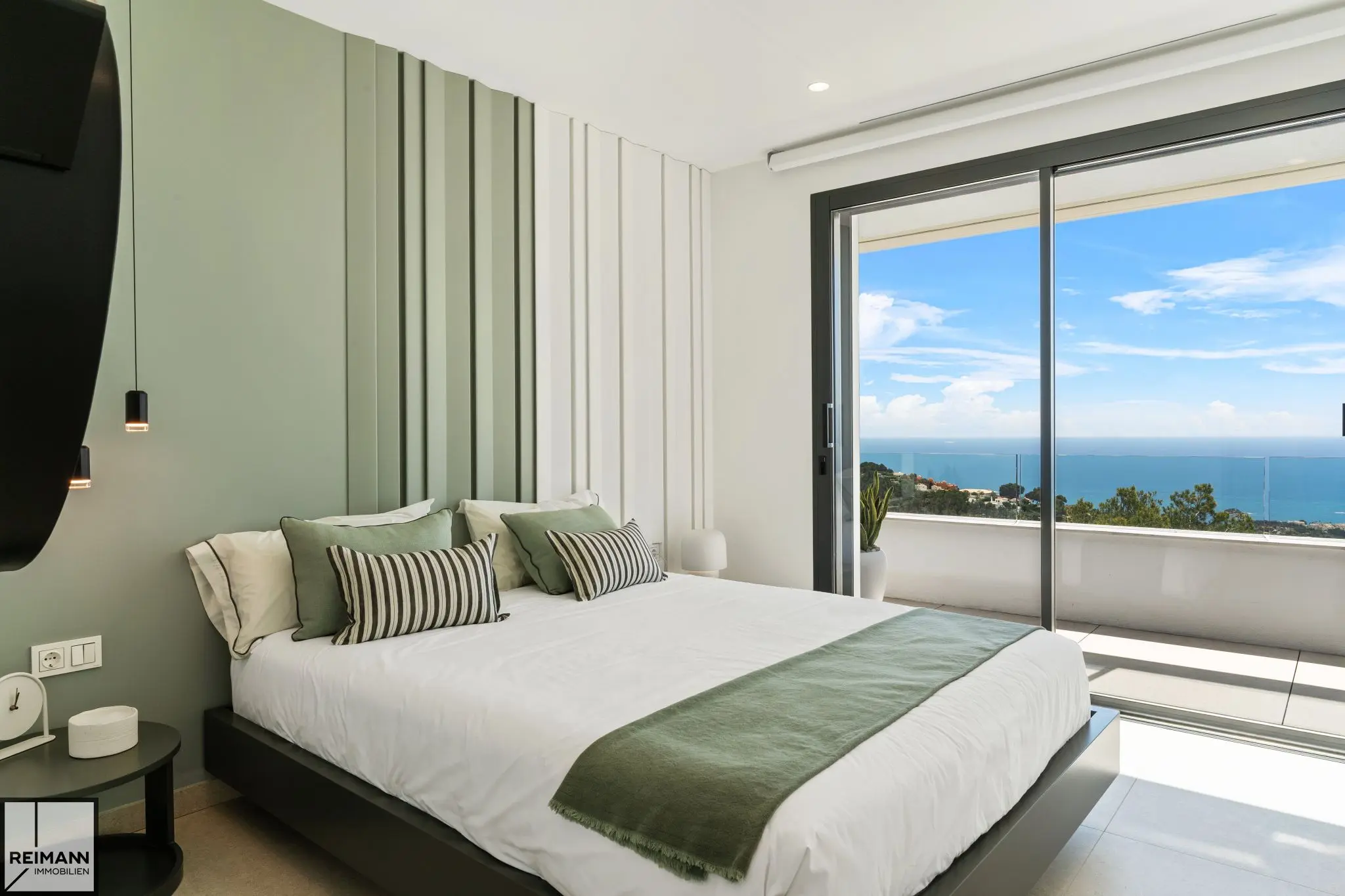Neubau-Villa mit 4 Schlafzimmern in Altea an der Costa Blanca (Spanien)