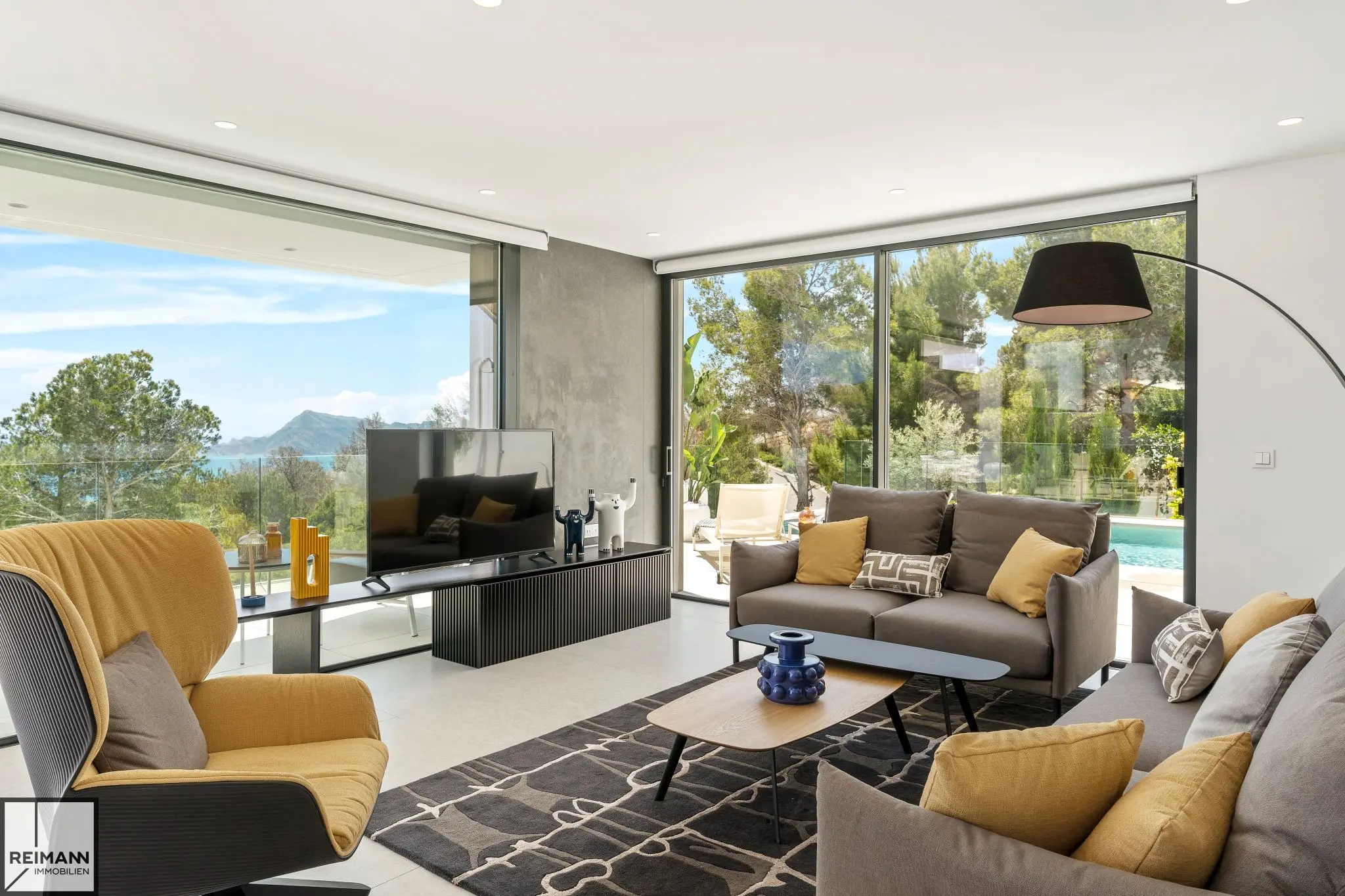 Neubau-Villa mit 4 Schlafzimmern in Altea an der Costa Blanca (Spanien)