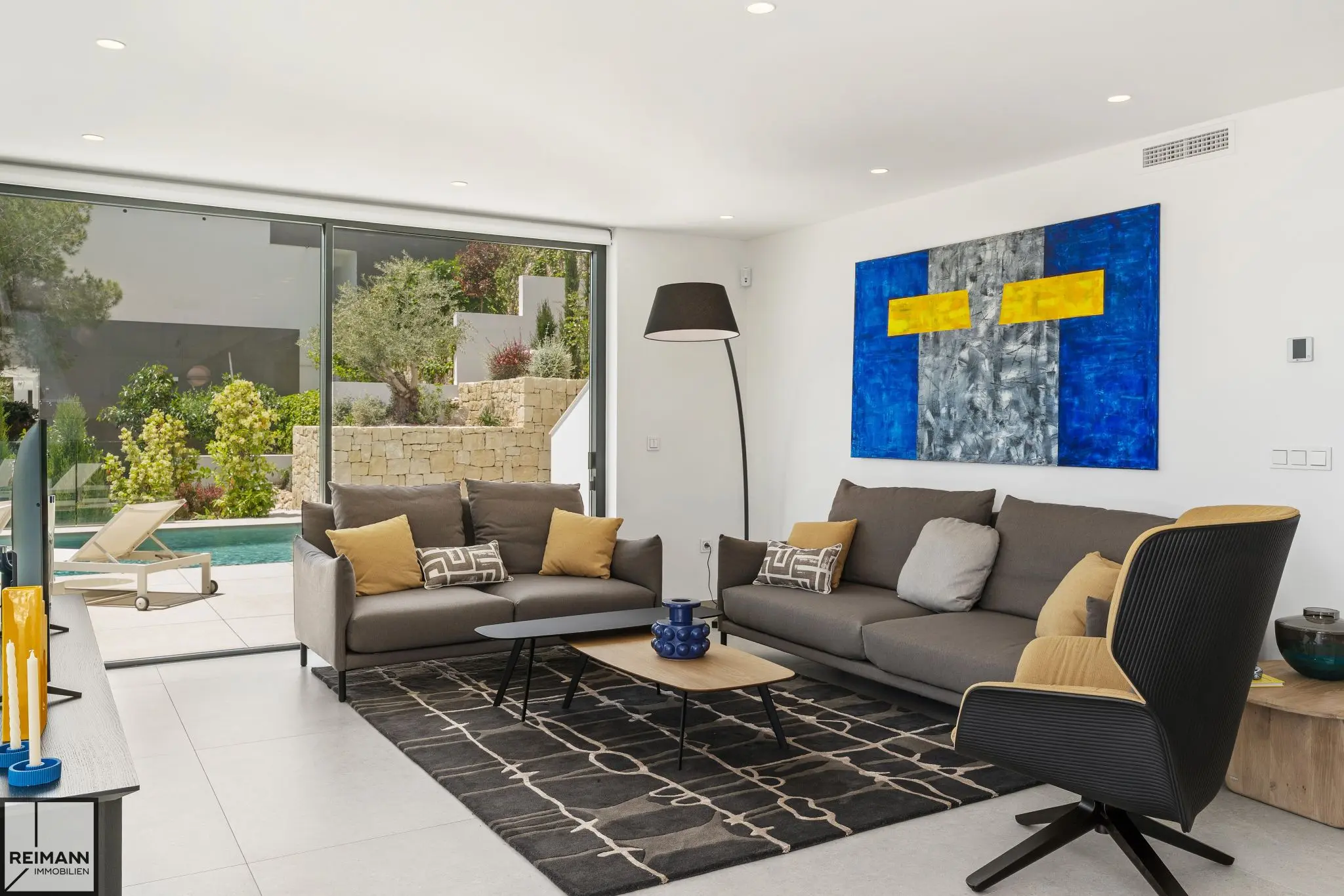 Neubau-Villa mit 4 Schlafzimmern in Altea an der Costa Blanca (Spanien)