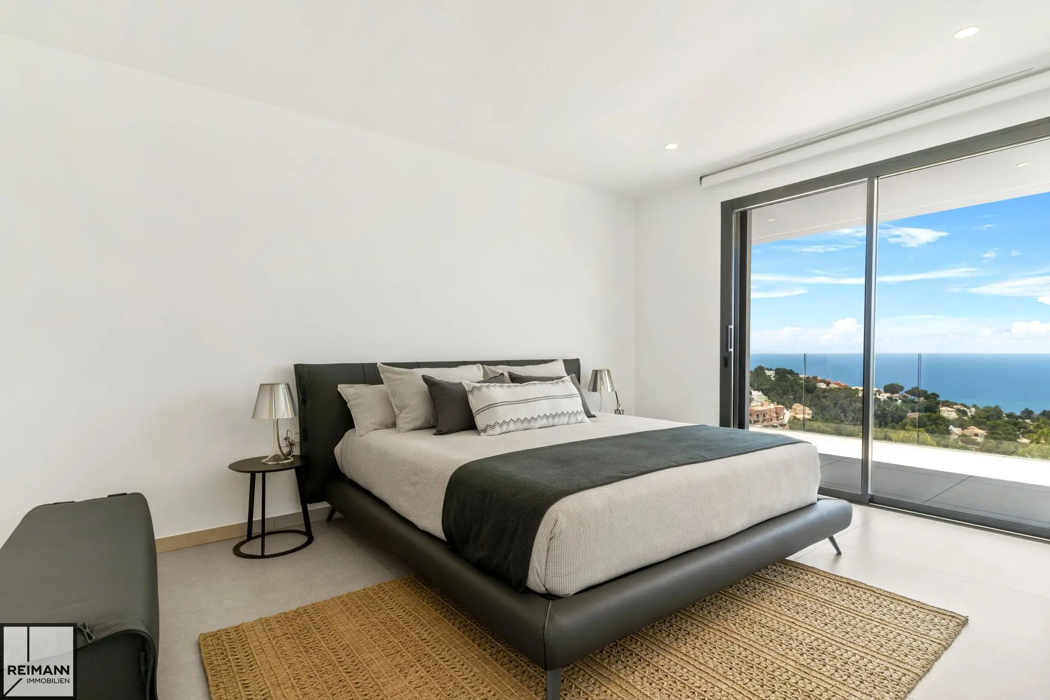 Neubau-Villa mit 4 Schlafzimmern in Altea an der Costa Blanca (Spanien)