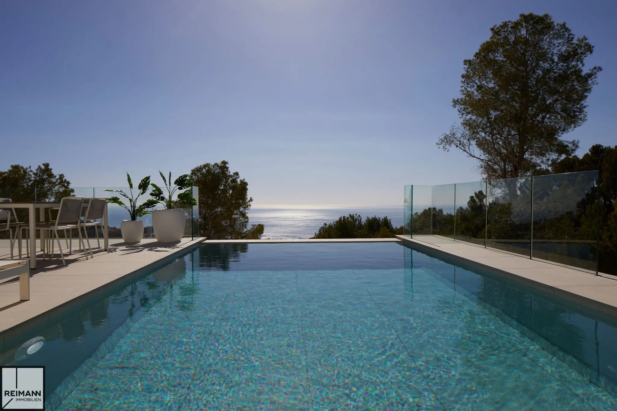 Neubau-Villa mit 4 Schlafzimmern in Altea an der Costa Blanca (Spanien)