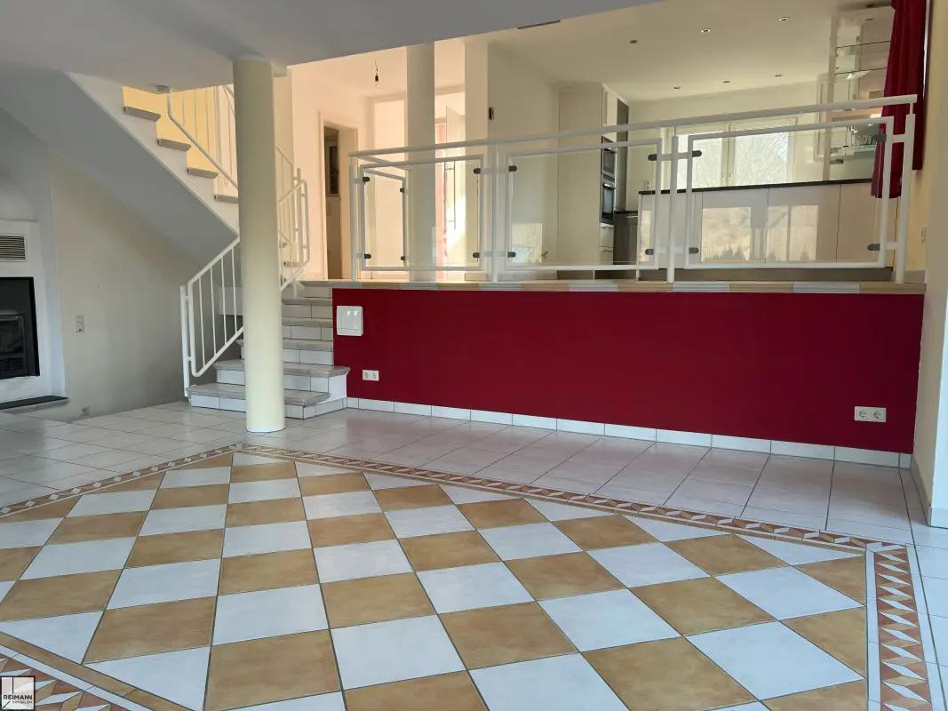 Exklusives, freistehendes Einfamilienhaus mit mediterranem Charme in Boppard-Buchenau