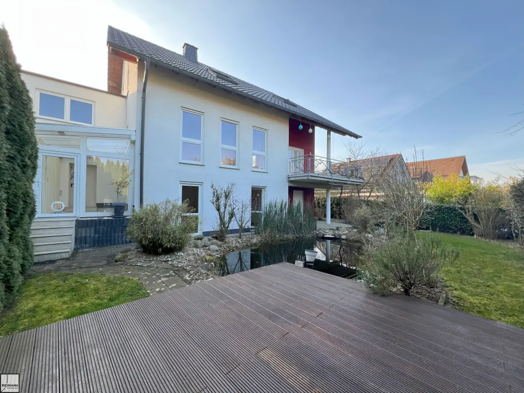 Exklusives, freistehendes Einfamilienhaus mit mediterranem Charme in Boppard-Buchenau
