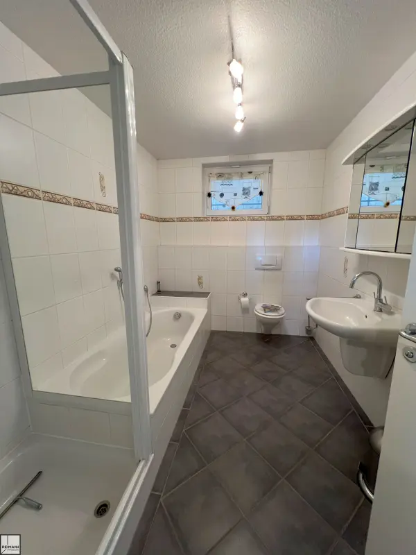 Exklusives, freistehendes Einfamilienhaus mit mediterranem Charme in Boppard-Buchenau