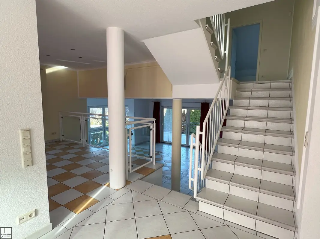 Exklusives, freistehendes Einfamilienhaus mit mediterranem Charme in Boppard-Buchenau