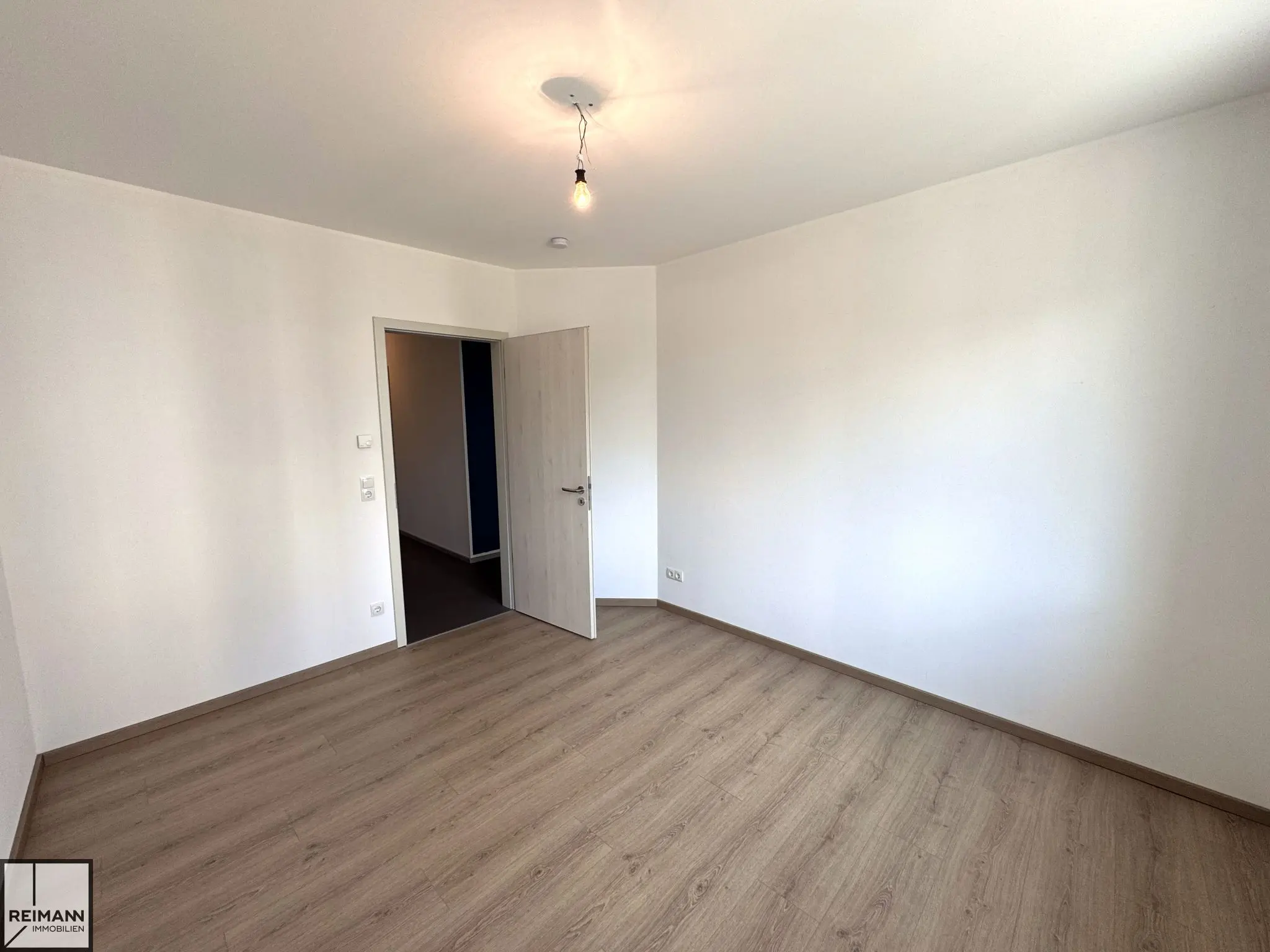 Wohnen in Gemeinschaft – Leben mit Weitblick - Moderne Eigentumswohnung in Neuwied-Segendorf