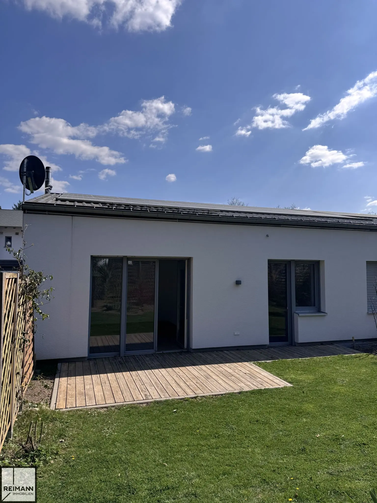 Wohnen in Gemeinschaft – Leben mit Weitblick - Moderne Eigentumswohnung in Neuwied-Segendorf