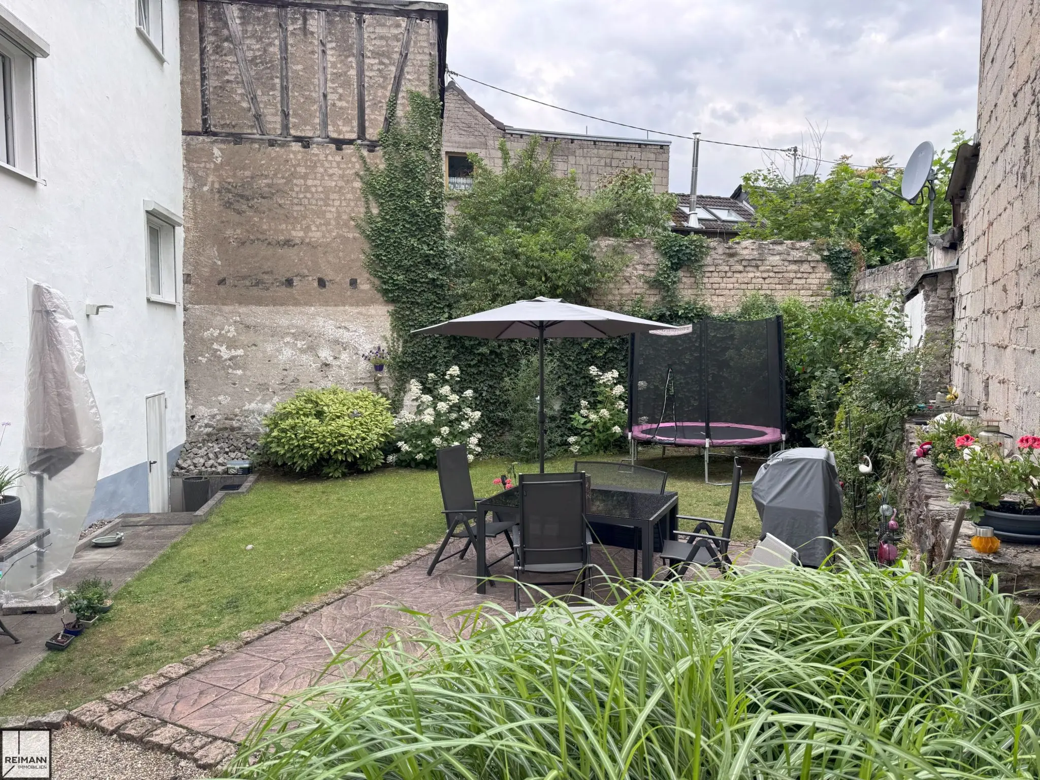 Historisches Einfamilienhaus idylisch gelegen in Bendorf-Sayn (Altsayn)