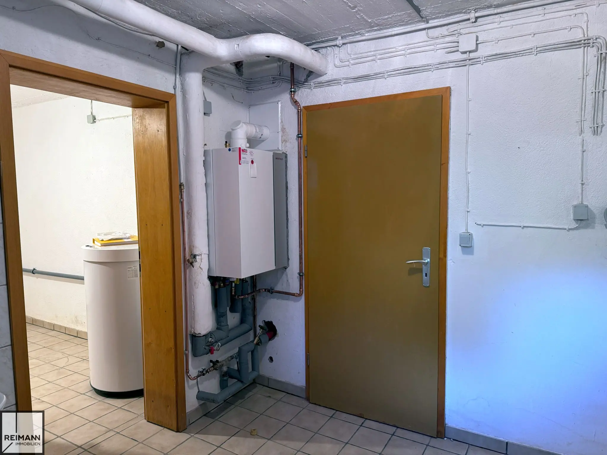 Gepflegte Doppelhaushälfte mit Garage und Garten in schöner Wohnlage von Neuwied-Oberbieber

