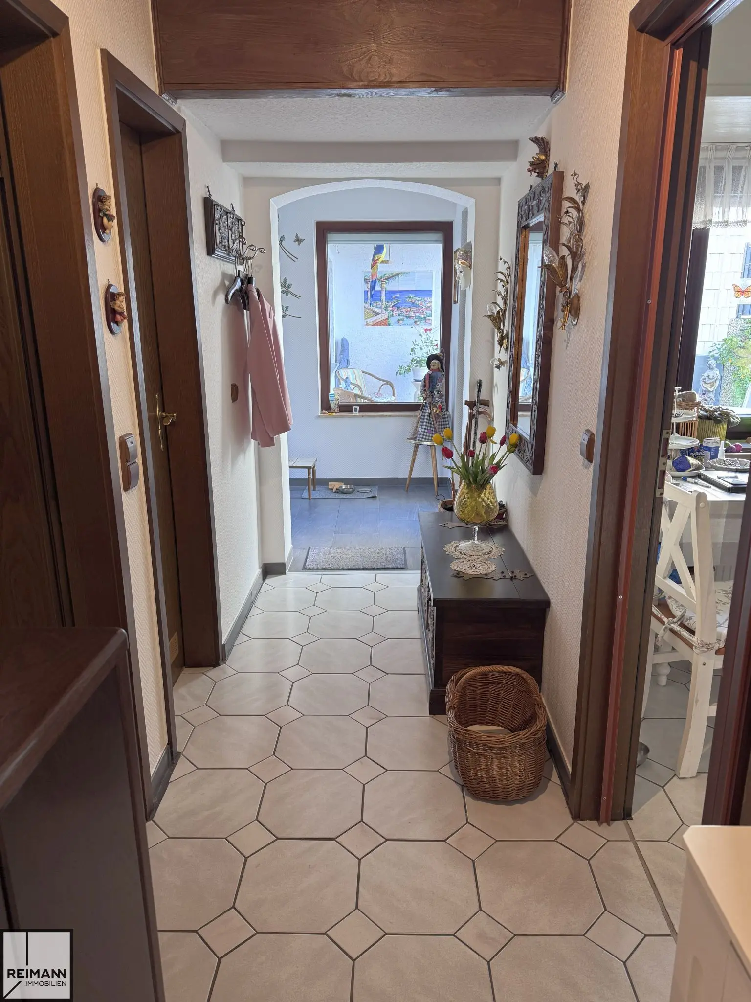 Schicke, ebenerdige Erdgeschoss-Eigentumswohnung mit separatem Eingang