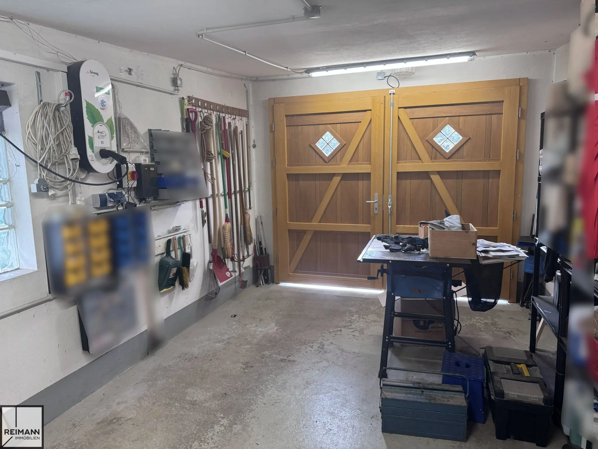 Familienfreundliches Wohnhaus mit viel Platz, Rheinblick & modernem Ausbau