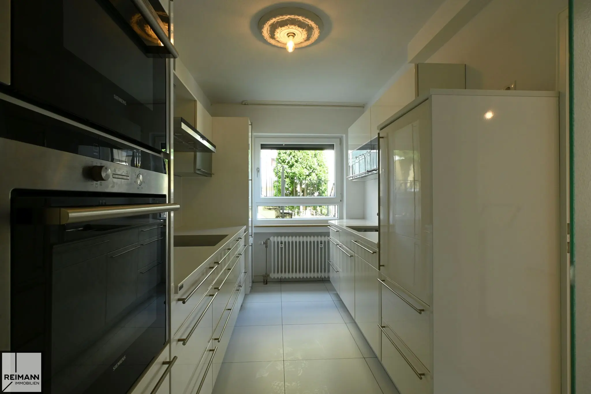 Elegantes Terrassenhaus mit
Garage in Oberlahnstein